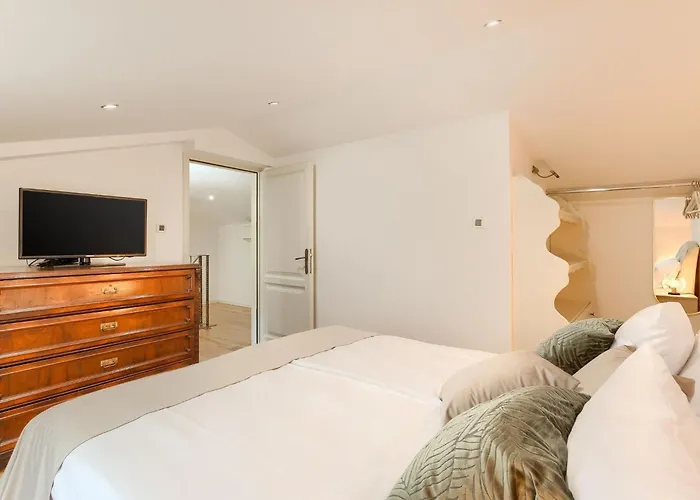 Mulino By Interhome * Crnica